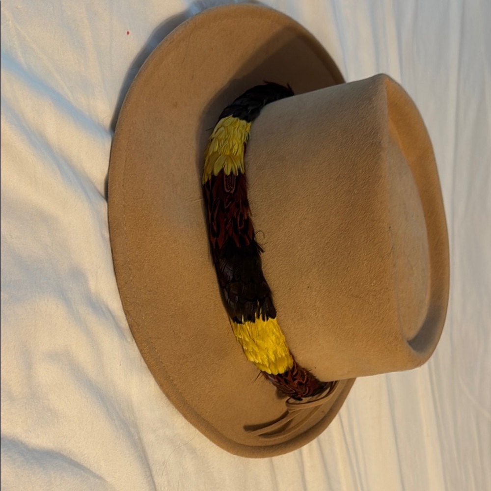 Mr. John vintage hat Tan Fedora with Feather Band